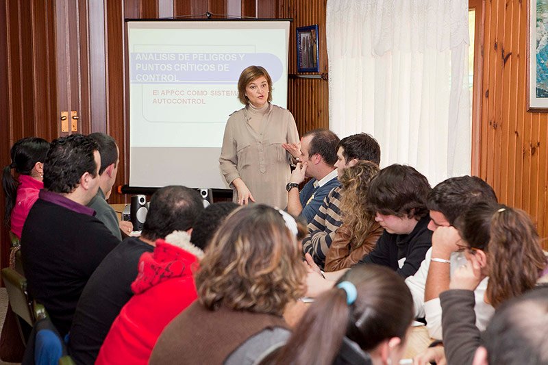 Sistemas de Análisis de Peligros y Puntos de Control Crítico